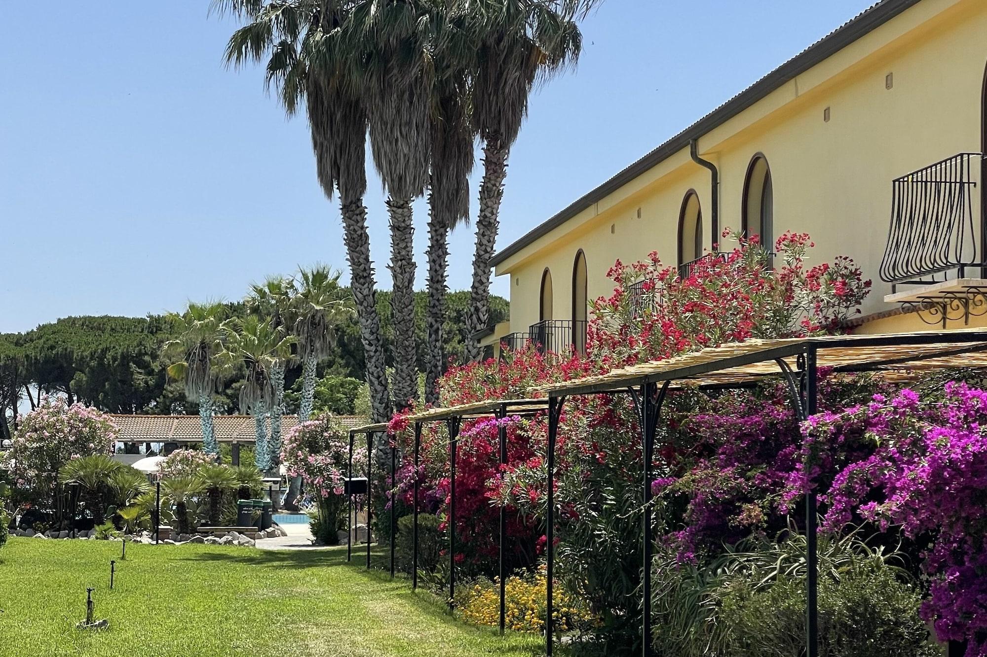 Horse Country Resort Congress & Spa - Hotel Ribot Arborea Dış mekan fotoğraf