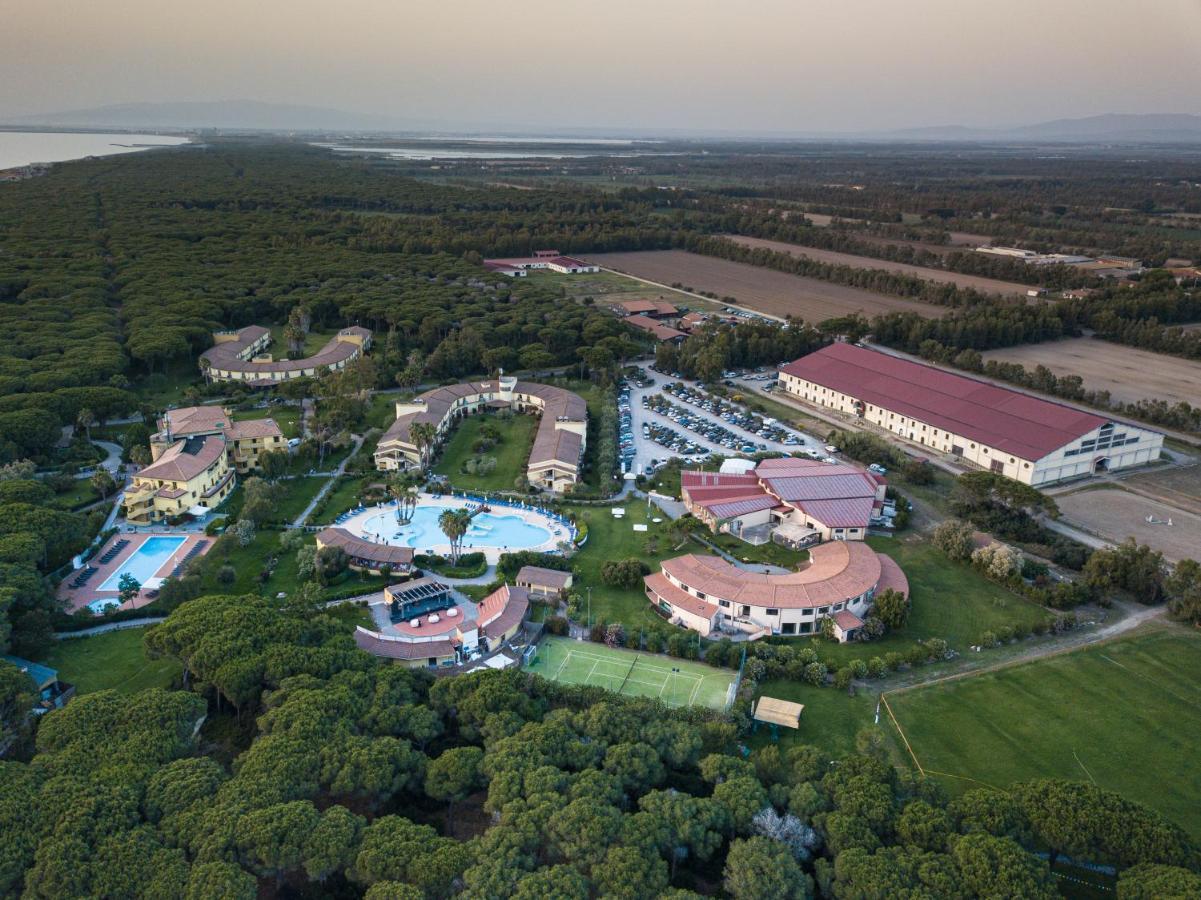 Horse Country Resort Congress & Spa - Hotel Ribot Arborea Dış mekan fotoğraf